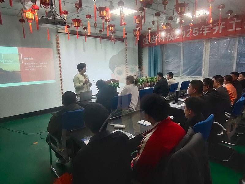 思維破繭，共赴成長：盛達拉彎共讀聯(lián)盟學(xué)習(xí)小組進階之旅