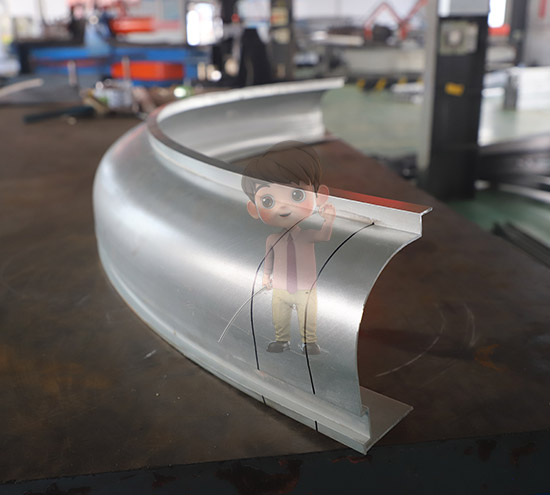 北京特種型材拉彎工藝解析:提升結(jié)構(gòu)強(qiáng)度與美觀設(shè)計(jì)的理想選擇 北京特種型材拉彎工藝解析:提升結(jié)構(gòu)強(qiáng)度與美觀設(shè)計(jì)的理想選擇