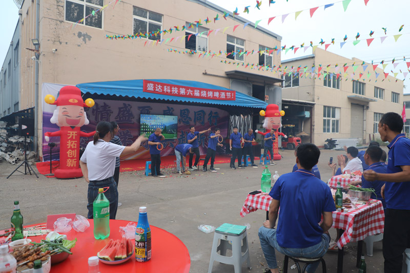 聚力學(xué)習(xí)，共赴新程｜盛達(dá)拉彎舉行第六屆燒烤啤酒節(jié)