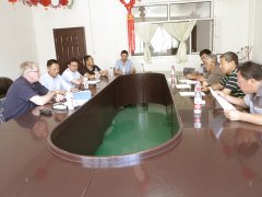 北京型材拉彎廠熱烈歡迎德國客人實(shí)地考察！